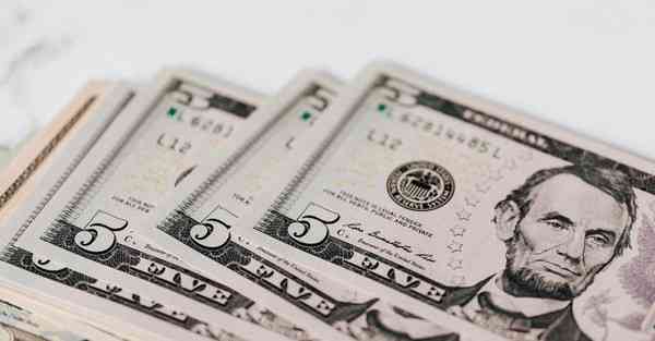 智能控制阀是机器人的心脏 智能控制机器人的口罩