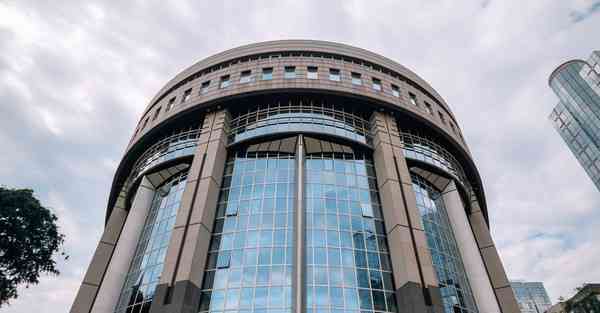 智能机器人拖鞋：改变生活的奇迹