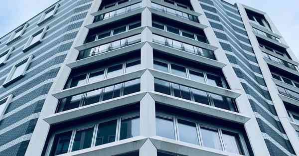 智能机器人无人农场：农业的未来