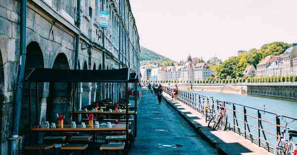 智能特种机器人结构