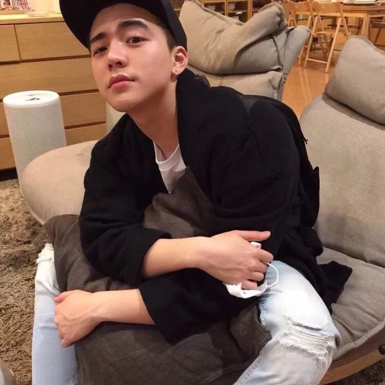 萧航蕊玲