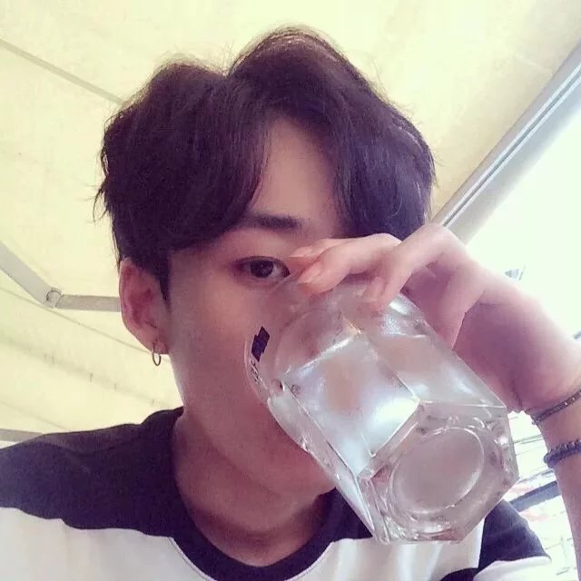 燕松福佳