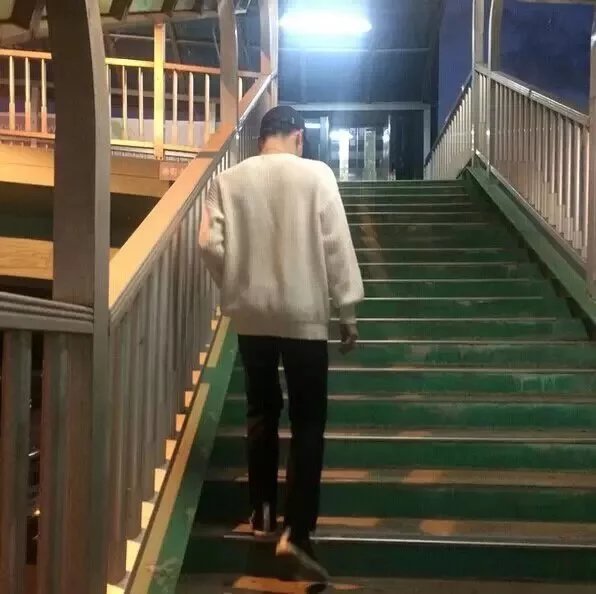 程威鹏阳