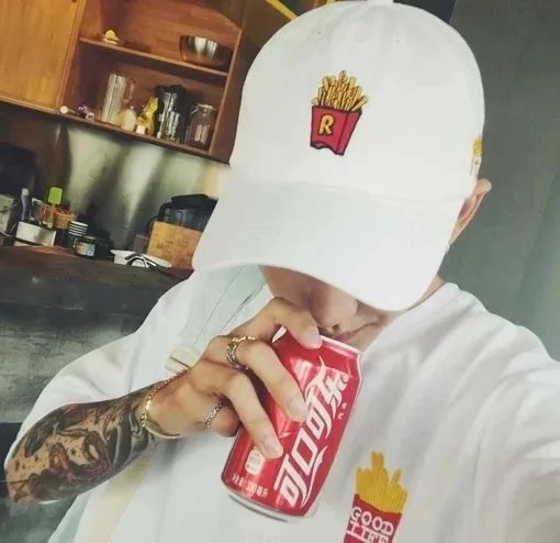 窦融瑾朗