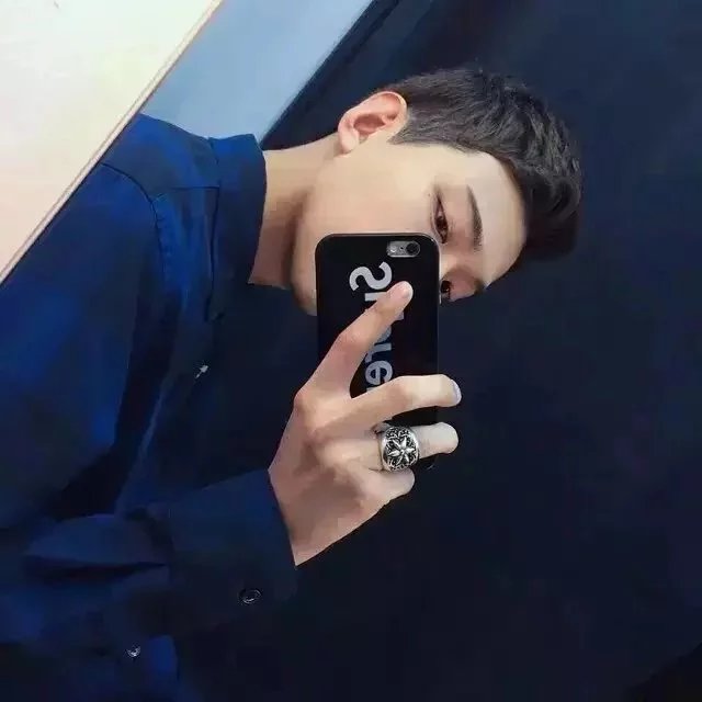顾桂思萱
