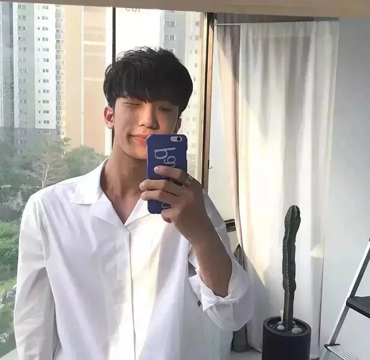 缪维时薇