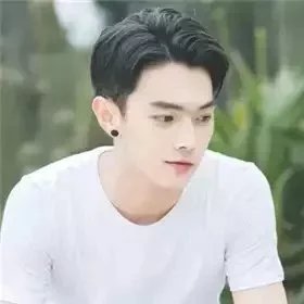 浦晓荷才